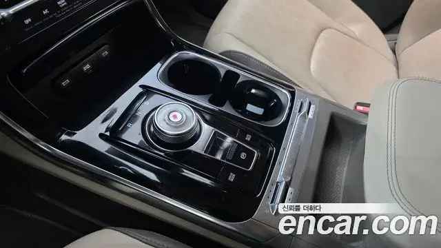 Kia Carnival 2021 — Фото 9/20