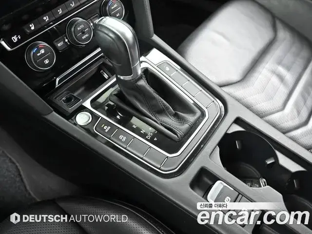 Volkswagen Arteon 2019 — ფოტო 7/20