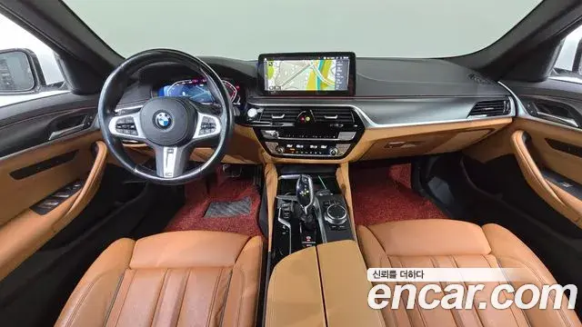 BMW 5 Series 2023 — Фото 7/20