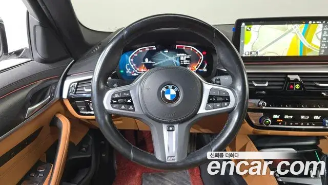 BMW 5 Series 2023 — Фото 13/20