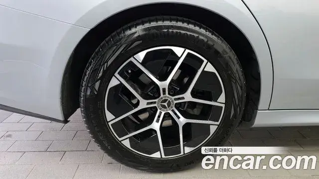 Mercedes-Benz E-Class 2024 — Şəkil 5/20