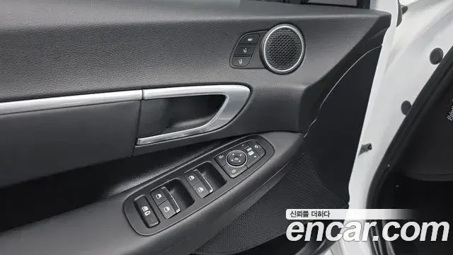 Hyundai Sonata Hybrid 2019 — Şəkil 9/20
