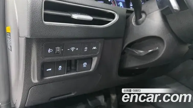 Hyundai Sonata Hybrid 2019 — Şəkil 16/20