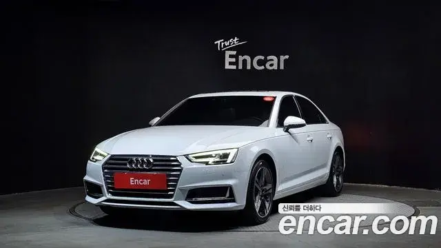 Audi A4 2019 — Фото 1/20
