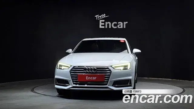 Audi A4 2019 — Фото 3/20