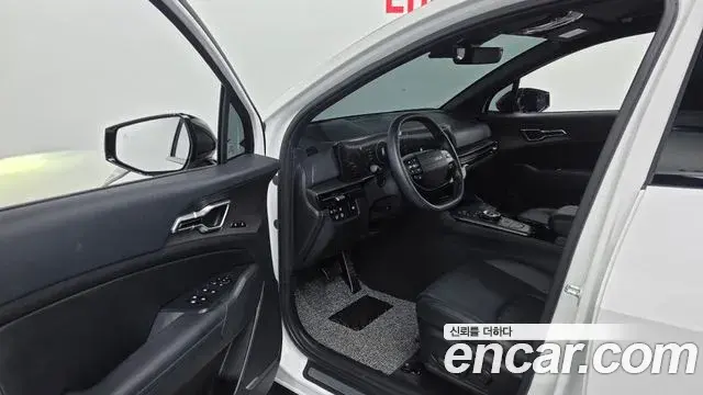 Kia Sportage 2025 — Photo 1/20