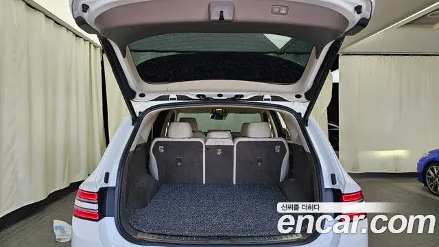 Genesis GV80 2020 — ფოტო 14/20