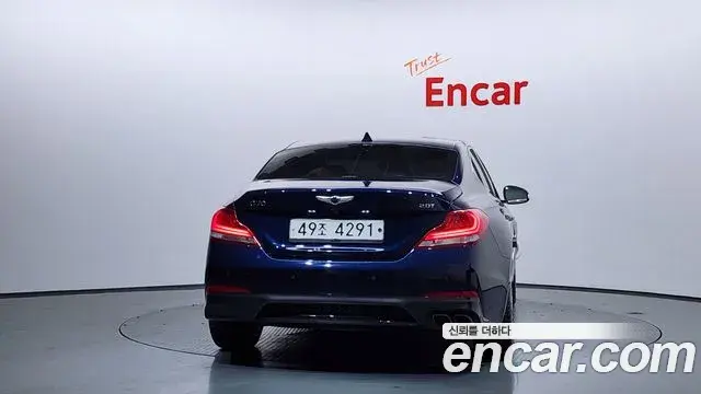 Genesis G70 2019 — Photo 4/20