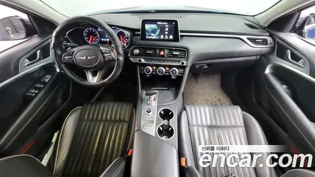 Genesis G70 2019 — Photo 2/20