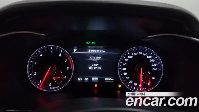 Genesis G70 2019 — Photo 18/20