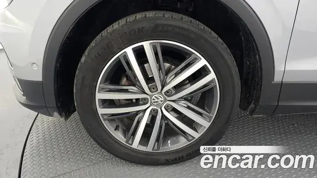 Volkswagen Tiguan Allspace 2020 — Şəkil 10/20