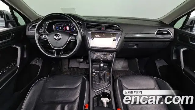Volkswagen Tiguan Allspace 2020 — Şəkil 14/20
