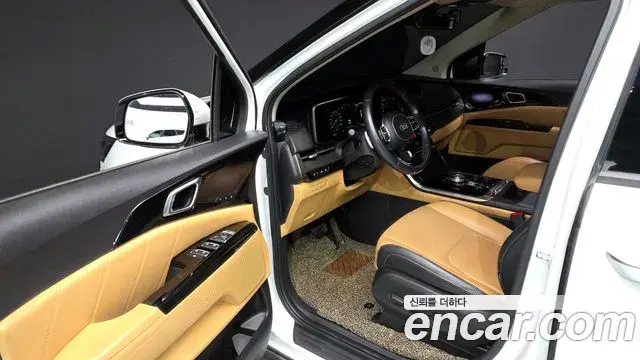Kia Carnival 2021 — Фото 10/20
