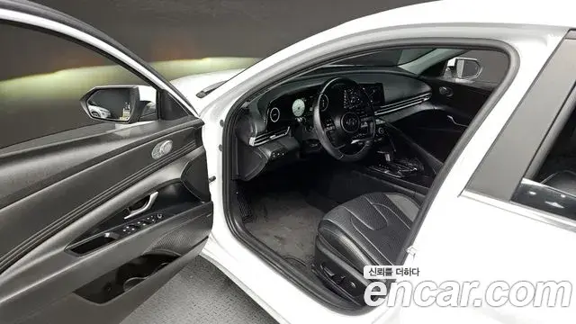 Hyundai The New Avante Hybrid 2021 — Şəkil 5/20