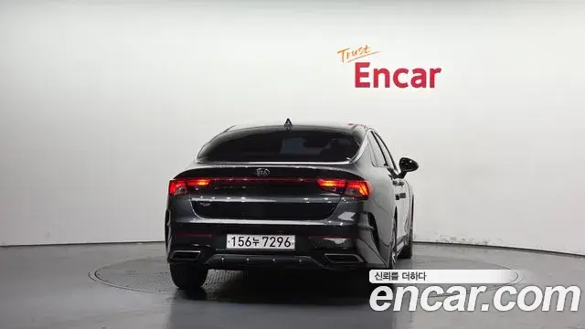 Kia K5 2020 — Şəkil 17/20