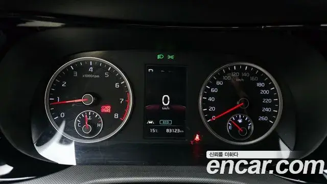 Kia K5 2020 — Şəkil 11/20
