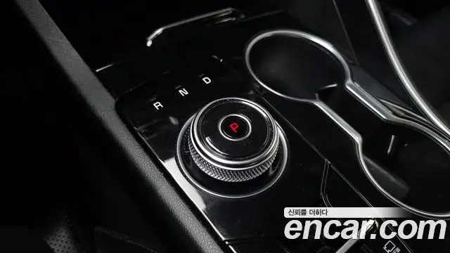 Kia K5 2020 — Şəkil 10/20