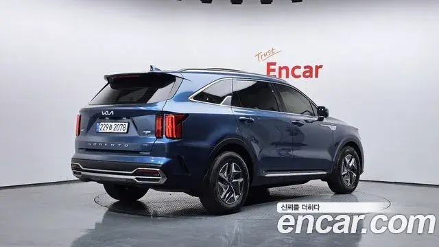 Kia Sorento 2022 — Şəkil 4/20