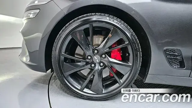 Genesis G70 2023 — Photo 11/20