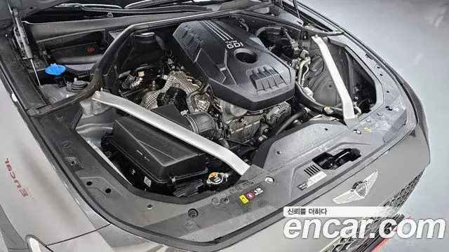 Genesis G70 2023 — Photo 18/20