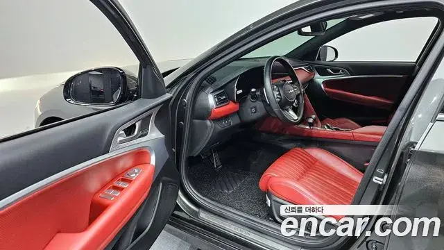 Genesis G70 2023 — Photo 9/20