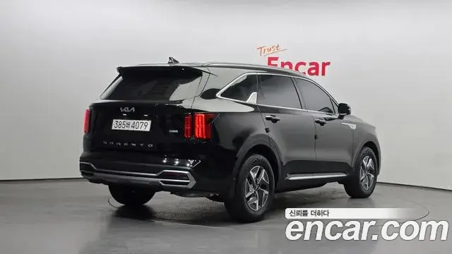 Kia Sorento 2022 — Şəkil 17/20