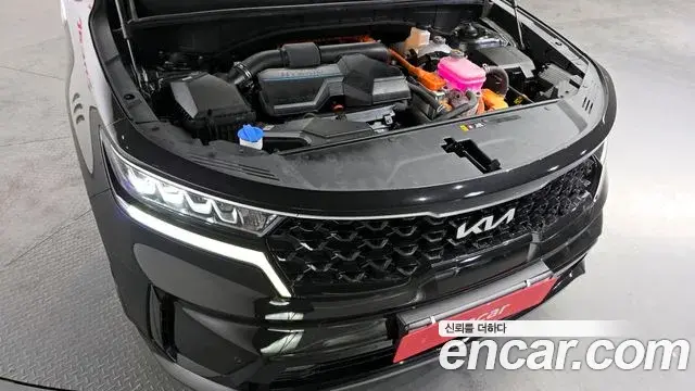 Kia Sorento 2022 — Şəkil 18/20