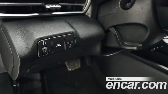 Hyundai The New Avante Hybrid 2022 — ფოტო 12/23