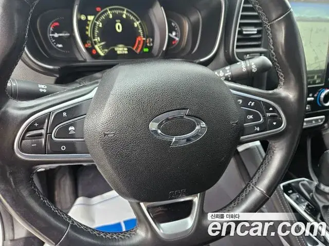 Renault Samsung QM6 2022 — Photo 9/20
