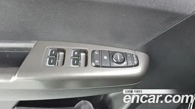 Kia Sportage The Bold 2019 — Şəkil 24/30