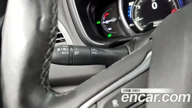 Renault Samsung QM6 2019 — ფოტო 18/34