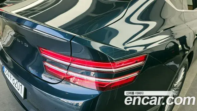 Genesis G80 2021 — ფოტო 14/33