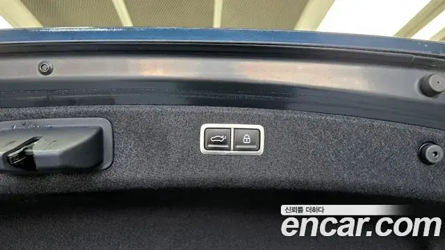 Genesis G80 2021 — ფოტო 30/33
