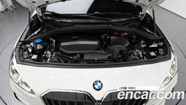 BMW 2 Series Active Tourer 2025 — Photo 30/30