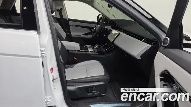 Land Rover Range Rover Evoque 2025 — Photo 10/20