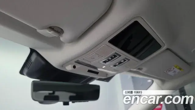 Land Rover Range Rover Evoque 2025 — Photo 5/20
