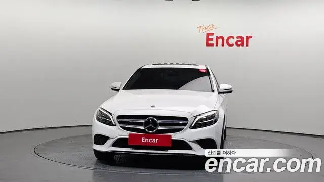 Mercedes-Benz C-Class 2021 — Фото 3/20