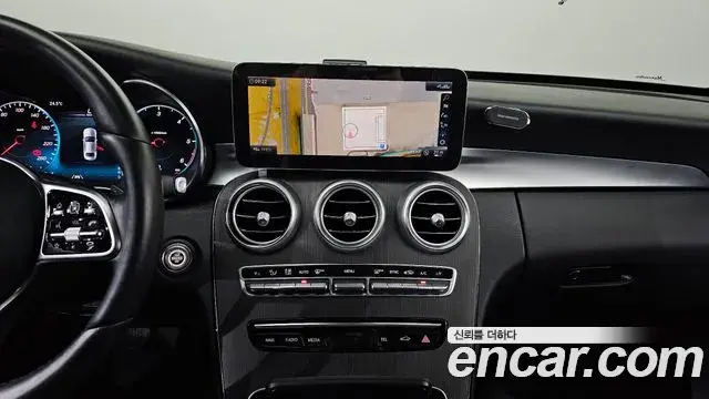 Mercedes-Benz C-Class 2021 — Фото 13/20