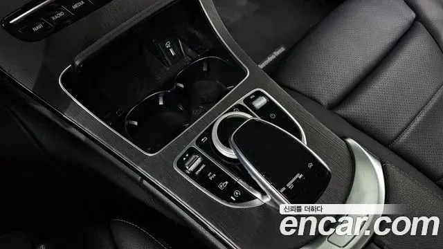 Mercedes-Benz C-Class 2021 — Фото 18/20