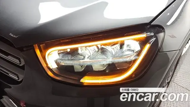 Mercedes-Benz GLC-Class 2021 — ფოტო 26/36