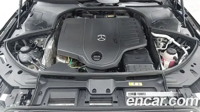 Mercedes-Benz S-Class 2025 — Şəkil 8/17