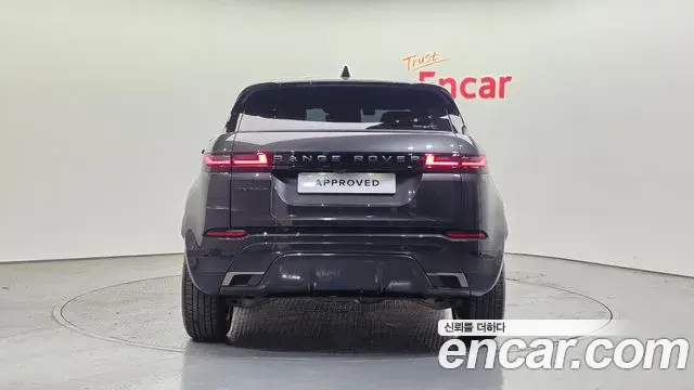 Land Rover Range Rover Evoque 2025 — ფოტო 12/20