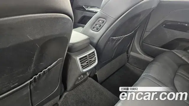 Kia K5 2024 — Photo 5/20