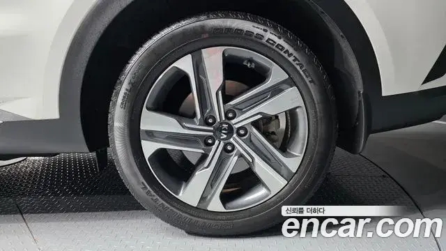 Kia Sorento 2020 — Фото 5/20