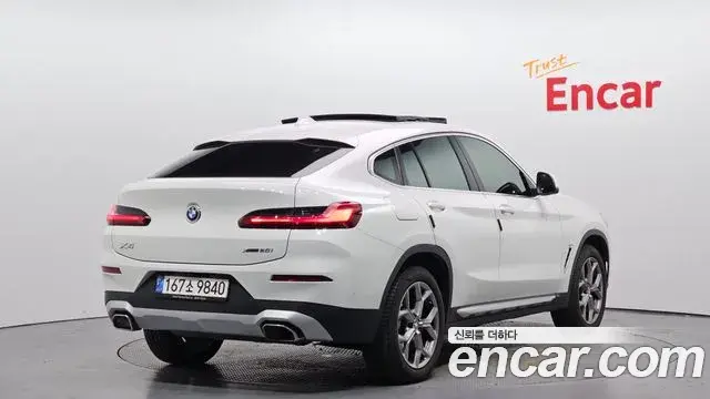 BMW X4 2021 — Şəkil 21/34