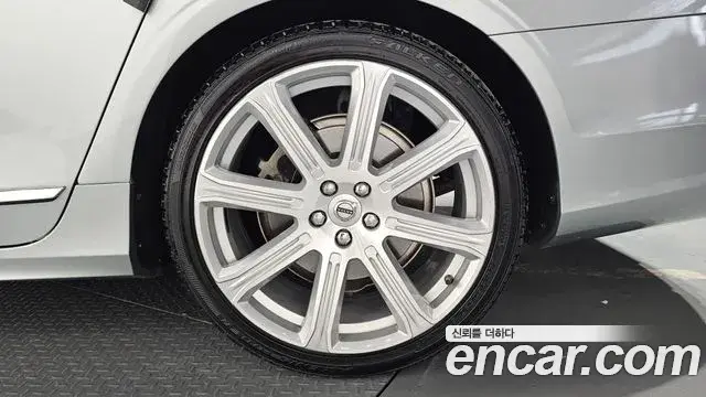 Volvo S90 2019 — Şəkil 3/32