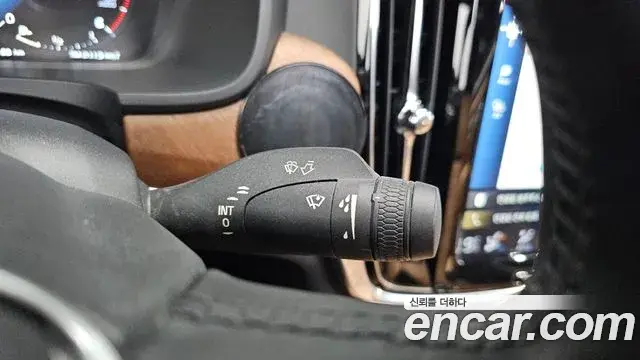 Volvo S90 2019 — Şəkil 5/32