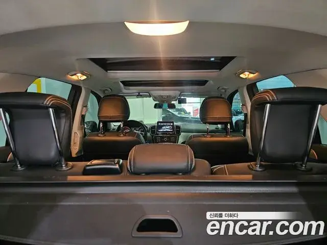 Mercedes-Benz GLE-Class 2018 — Şəkil 1/20