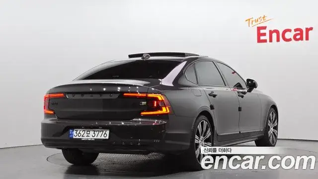 Volvo S90 2024 — Şəkil 19/32