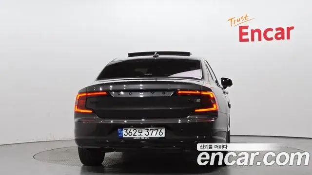 Volvo S90 2024 — Şəkil 3/32